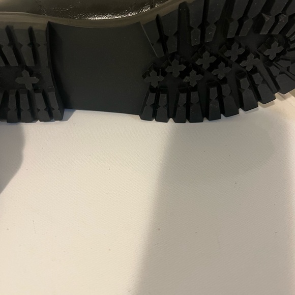 A chunky lugged everyday lugged loafer with shiny bit - Picture 4 of 4